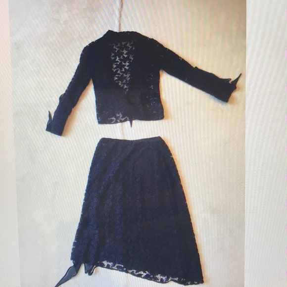 Two piece blouse and long skirt - Picture 4 of 8